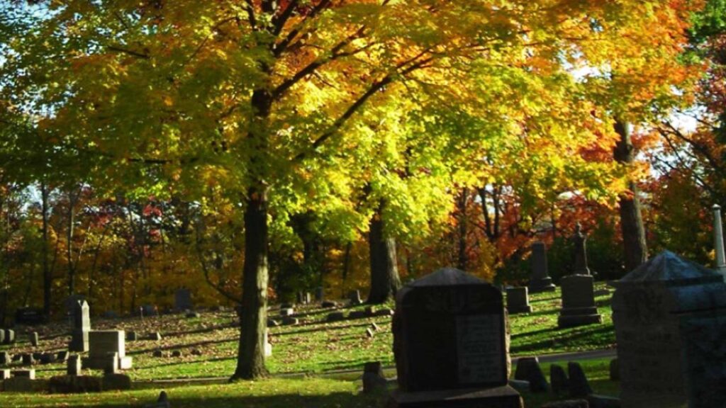 Riverside Cemetery