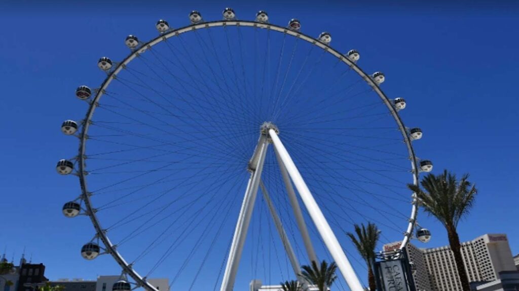 High Roller is one of the Biggest Ferris Wheel in the US