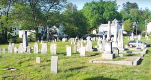 10 Oldest Cemeteries in the US [Update 2022]