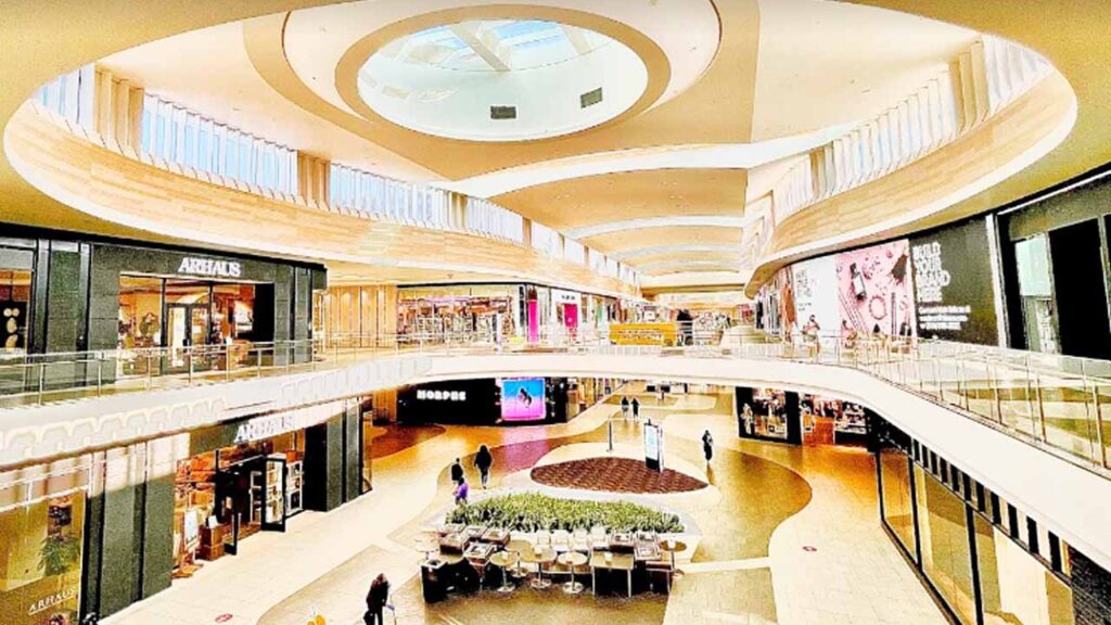 25 Best Malls in America 2022: Ultimate List for USA Thrill Shopping –  Footwear News