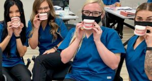 Top 10 Dental Assistant Schools in Arizona [Update 2022]