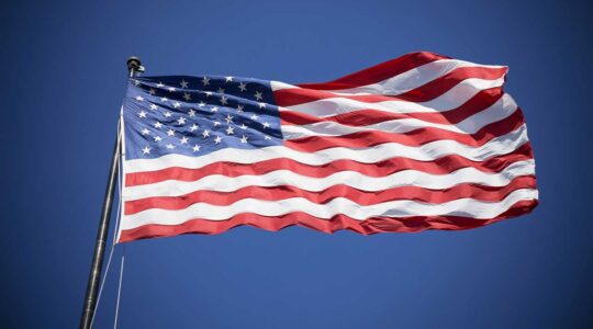 12 Facts About the American Flag that You Might Not Know!