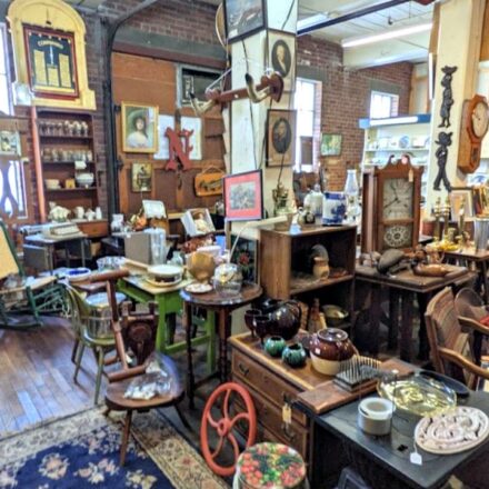 Top 15 Antique Stores in Connecticut [Update 2022]