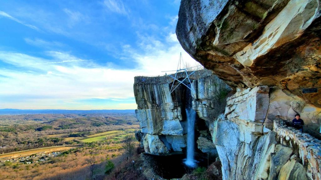 Explore Rock City on Lookout Mountain