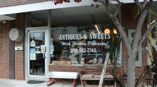 Top 10 Antique Stores in Alabama [Update 2022]