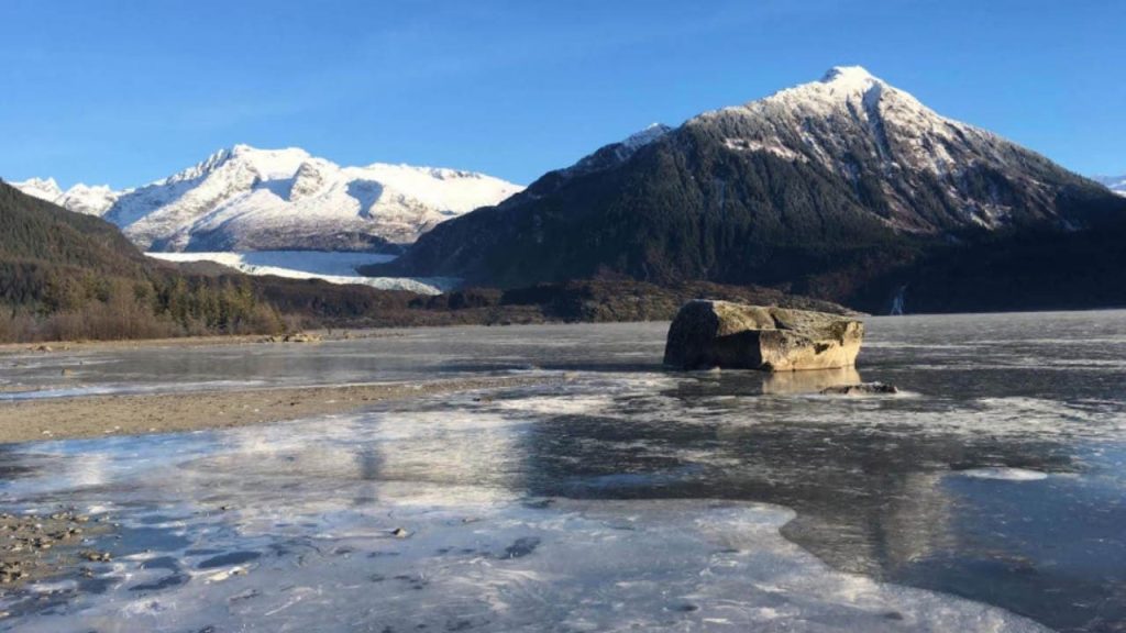 Mendenhall Lake