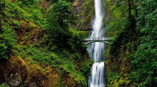 15 Most Beautiful Waterfalls in the US [Update 2022]