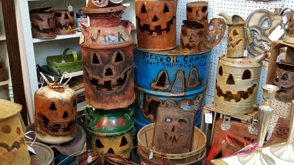 A & J Antique Mall, Fort Collins is one of the most Exclusive Antique Stores in Colorado