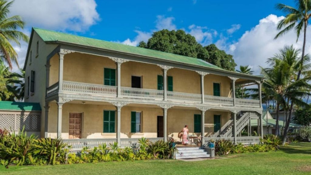 Hulihe’e Palace is one of the best Historical Sites in Hawaii