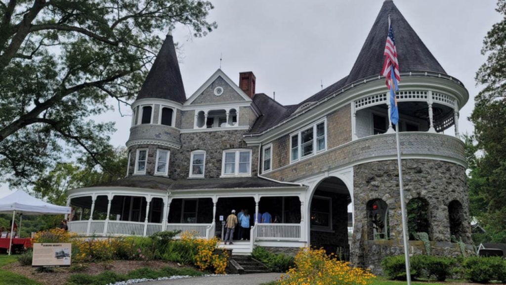 Marshall Steam Museum & Friends of Auburn Heights is one of the most Wonderful Museums in Delaware