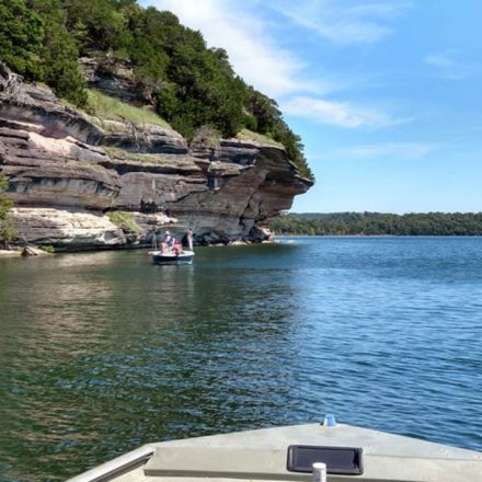 Top 12 Fishing Spots in Arkansas [Update 2022]