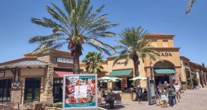 Top 15 Popular Outlet Malls in California [Update 2022]