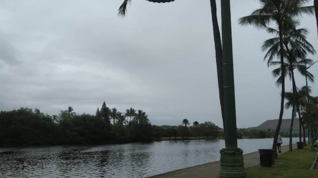 Ala Wai Canal Promenade