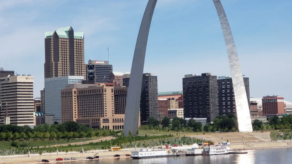 East St. Louis is one of the best Cheapest Cities to Live in Illinois