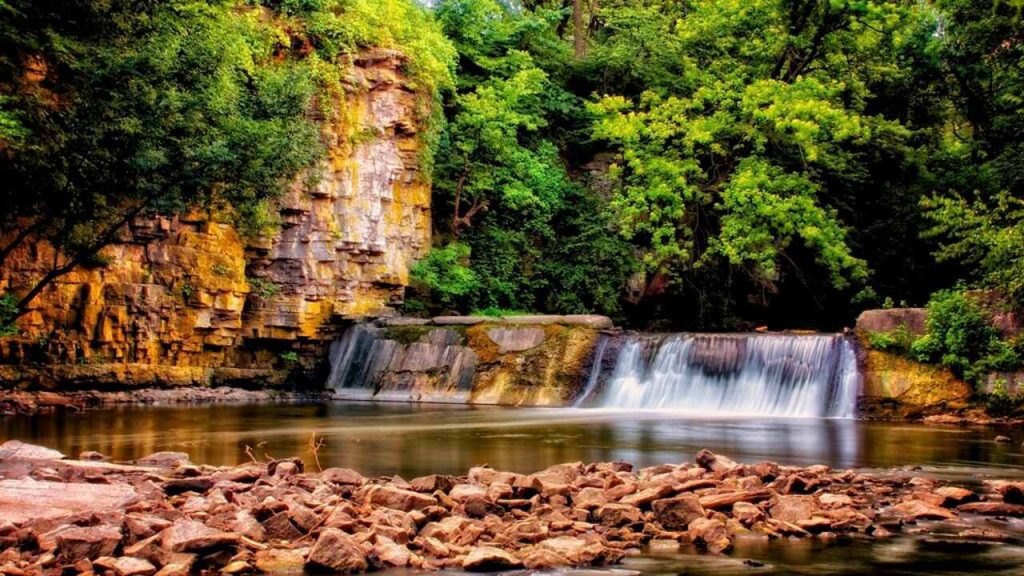 Willow Creek Waterfall is one of the best waterfalls in Iowa