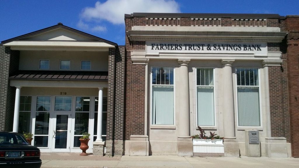 Farmers Trust & Savings Bank