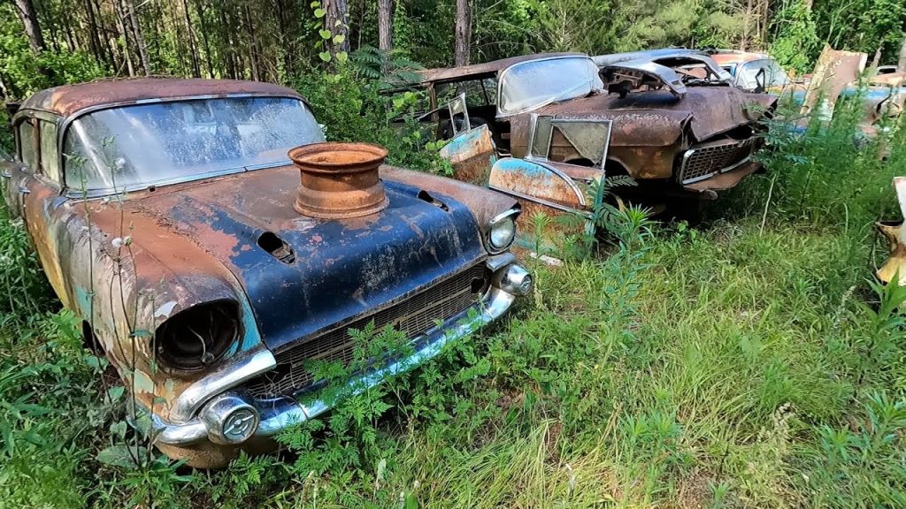 Bairds Auto & Truck Salvage