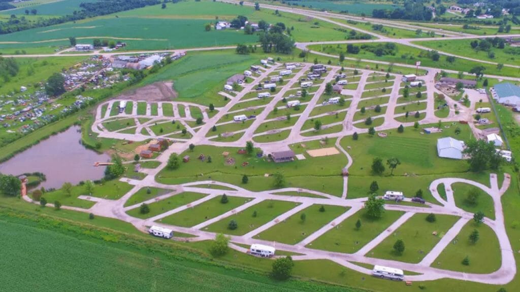 14 Best RV Parks in Iowa [List of 2024]