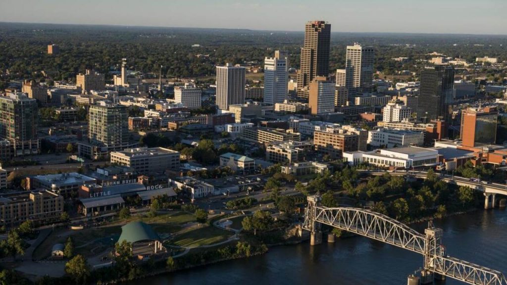 15 Biggest Cities in Arkansas [Update 2023]