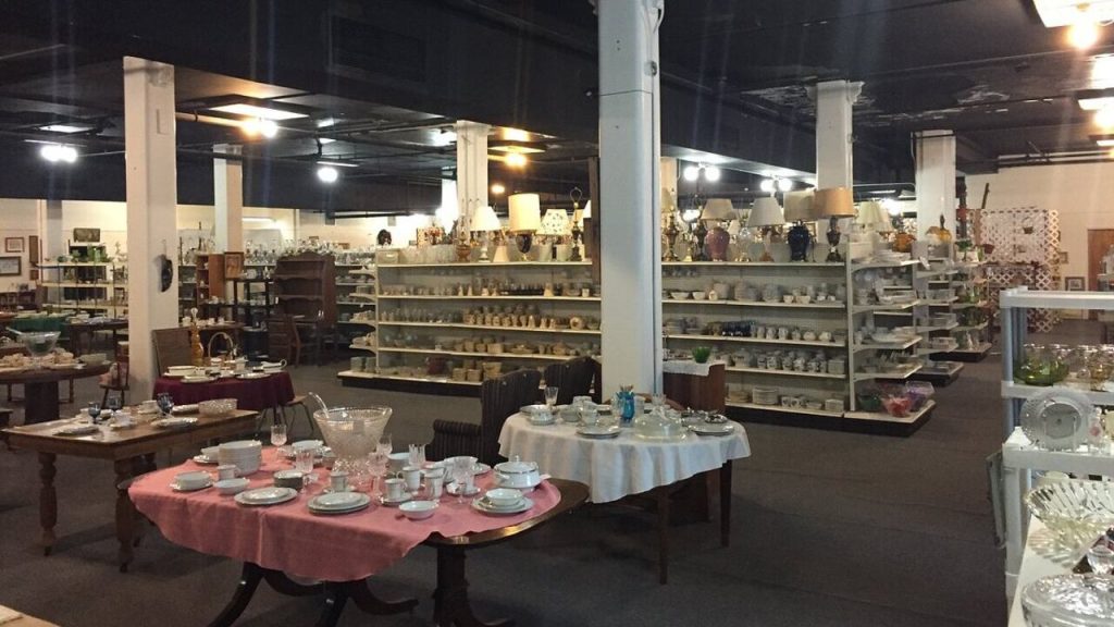 Tom & Audrey's Antique & Collectible Mall