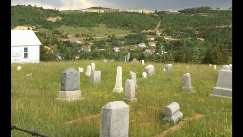 10 Extremely Haunted Places In Colorado [Update 2024]