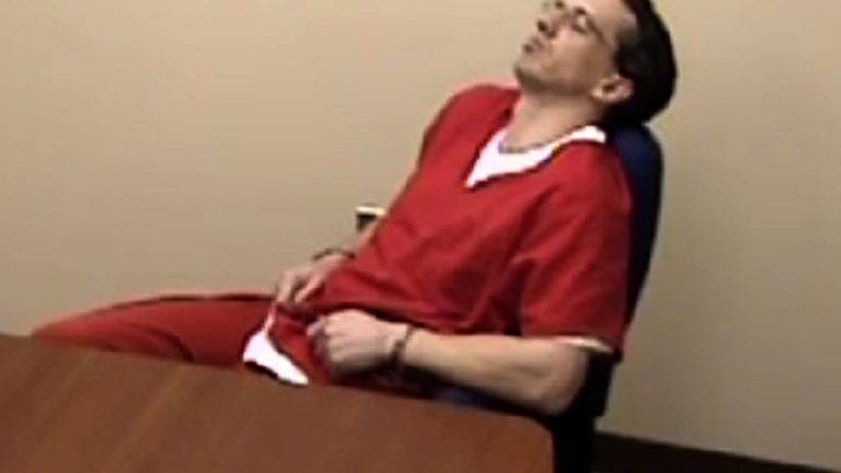 10 Ferocious Serial killers in Alaska [2024 Edition]